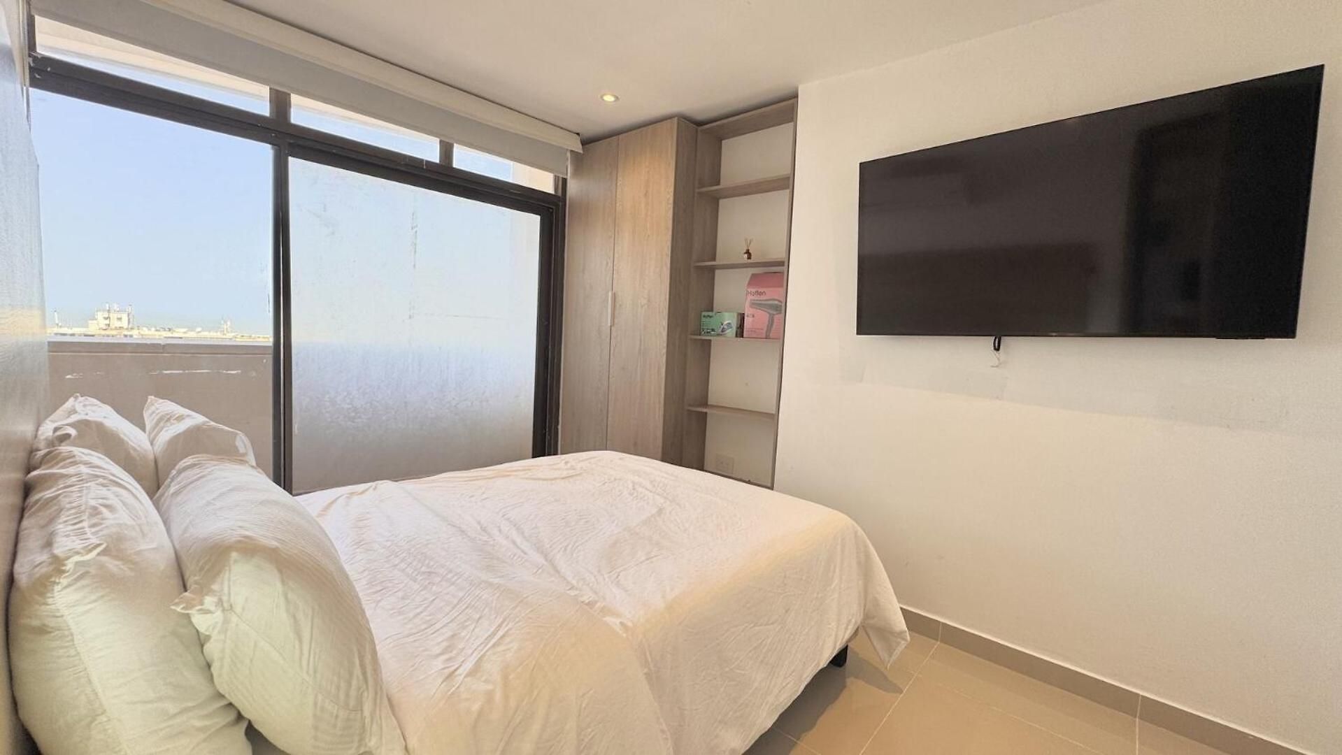 Iconic Clock Tower View - Balcony - Downtown Loft Apartamento *